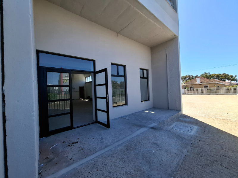 To Let commercial Property for Rent in Maitland Western Cape